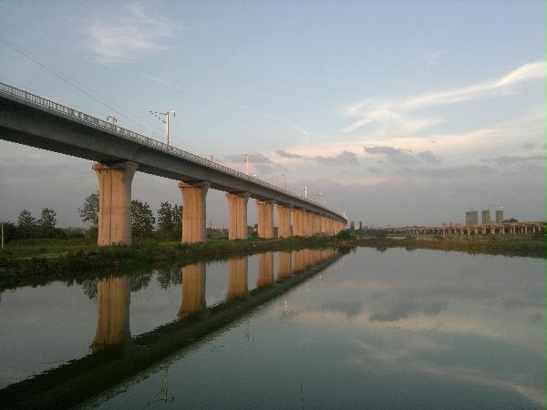 成渝鐵路采用松夏<a href='http://m.huichaozhifu.com/' target='_blank'><u>空氣彈簧</u></a>